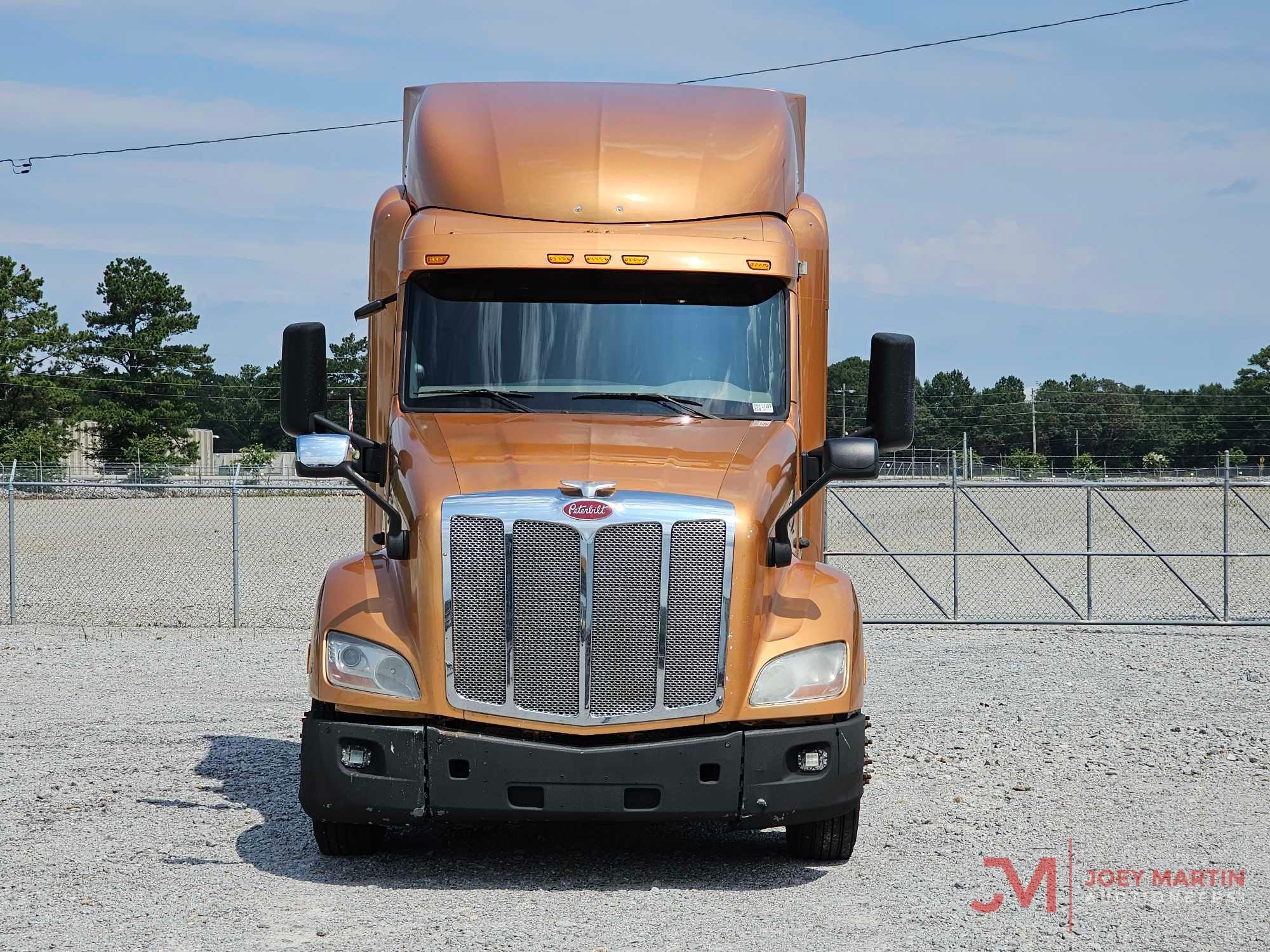 2016 PETERBILT 579 SLEEPER TRUCK TRACTOR