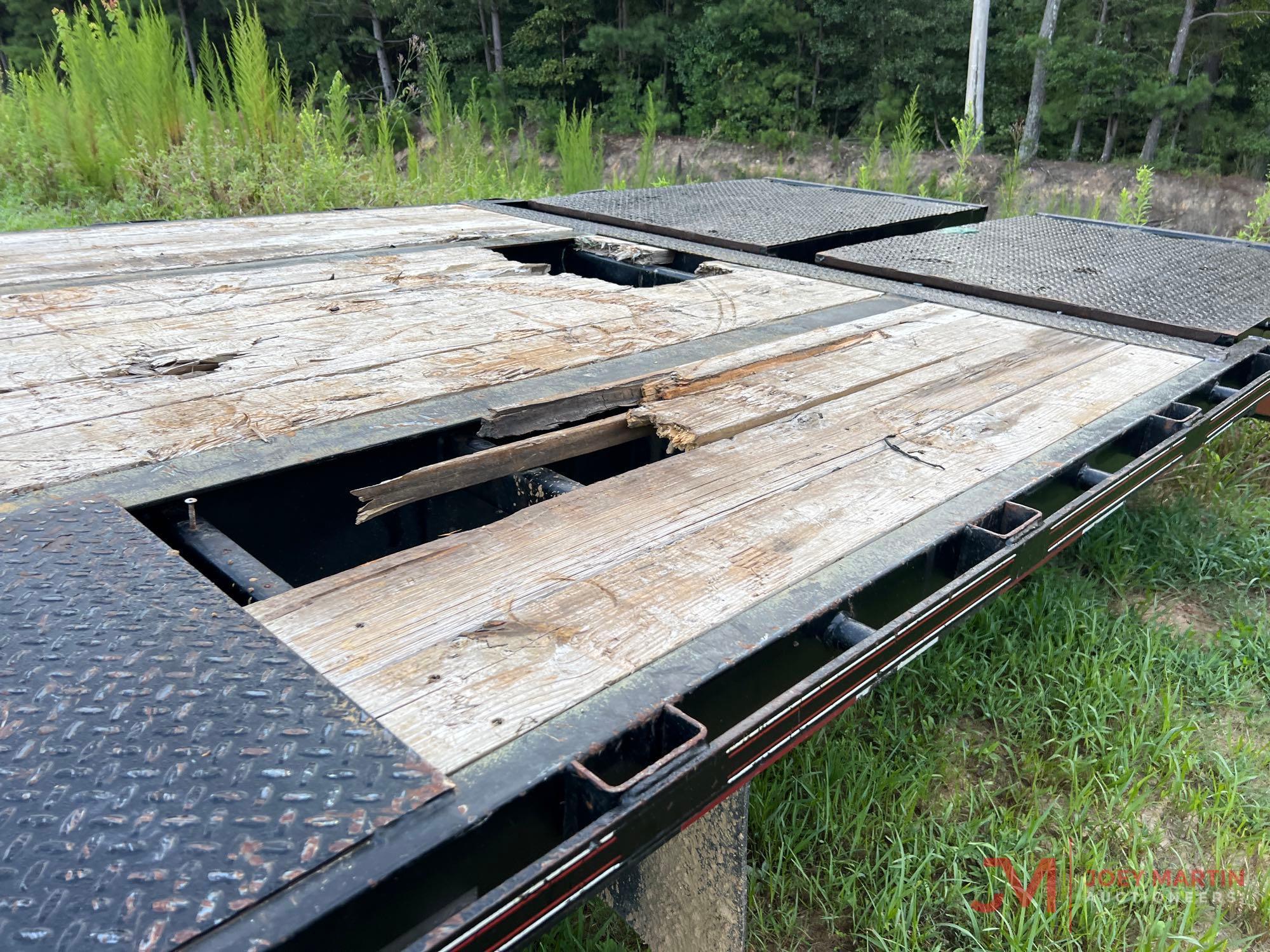 2020 DIAMOND C 35' PLUS 5' GOOSENECK TRAILER