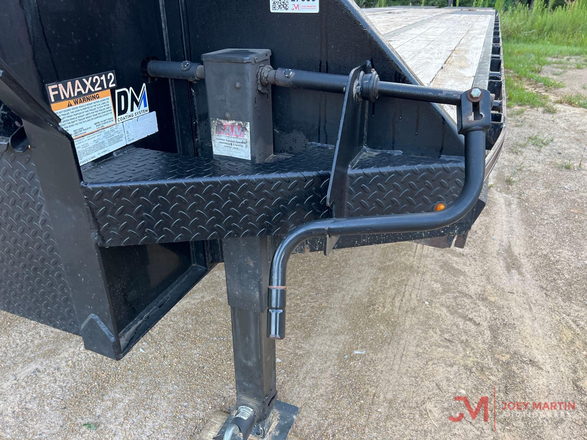 2020 DIAMOND C 35' PLUS 5' GOOSENECK TRAILER