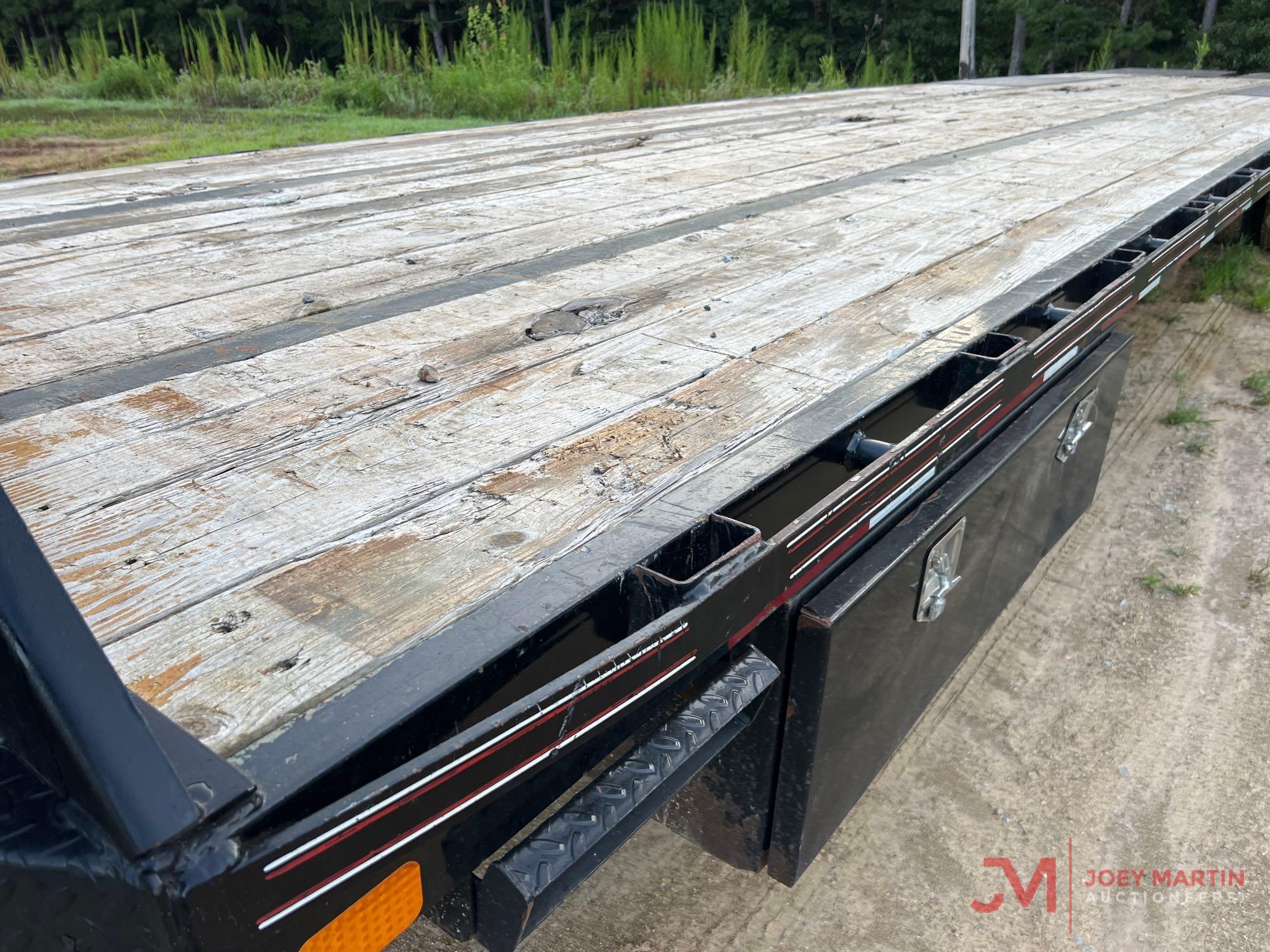 2020 DIAMOND C 35' PLUS 5' GOOSENECK TRAILER