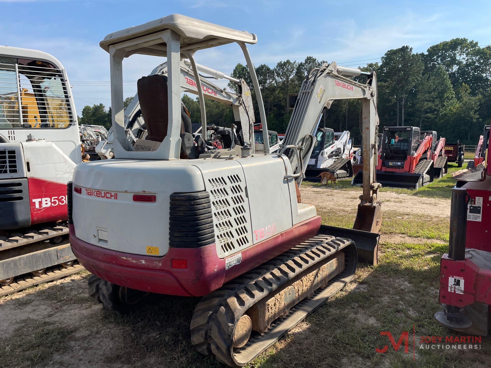 2005 TAKEUCHI TB135 HYDRAULIC MINI EXCAVATOR