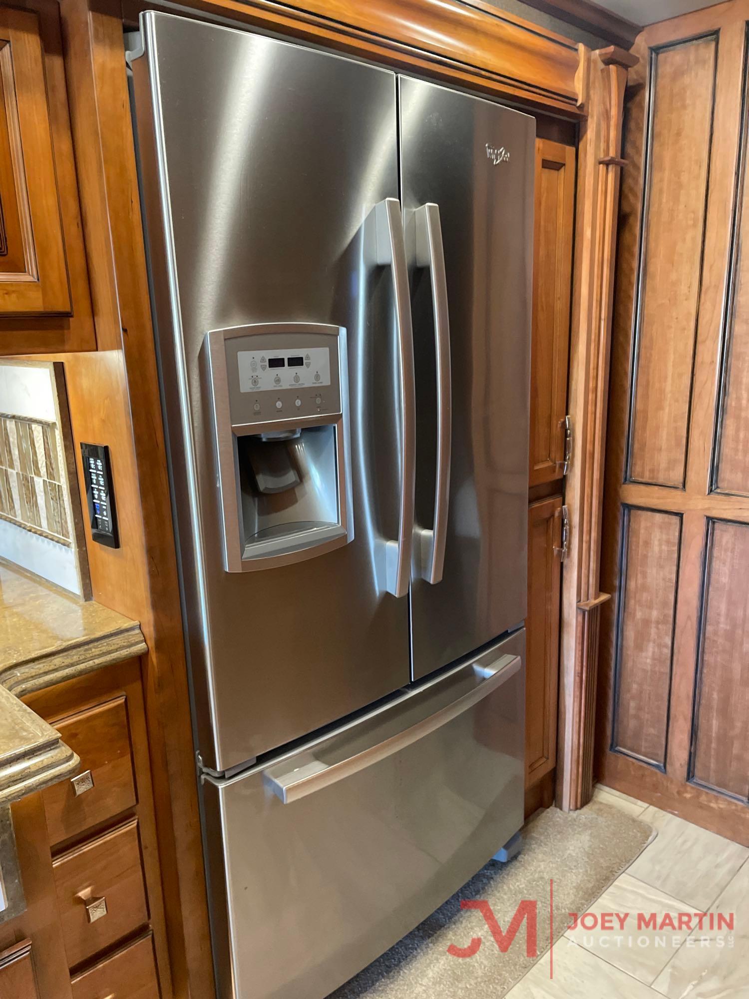 2017 TIFFIN ALLEGRO BUS CLASS A MOTOR HOME