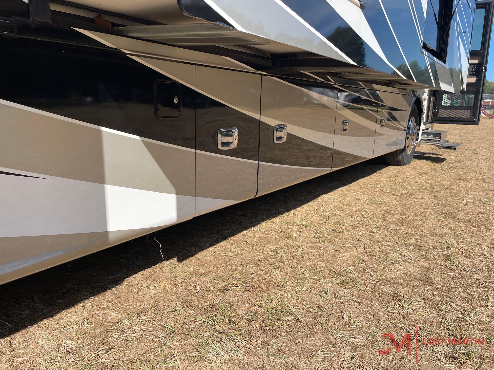 2017 TIFFIN ALLEGRO BUS CLASS A MOTOR HOME