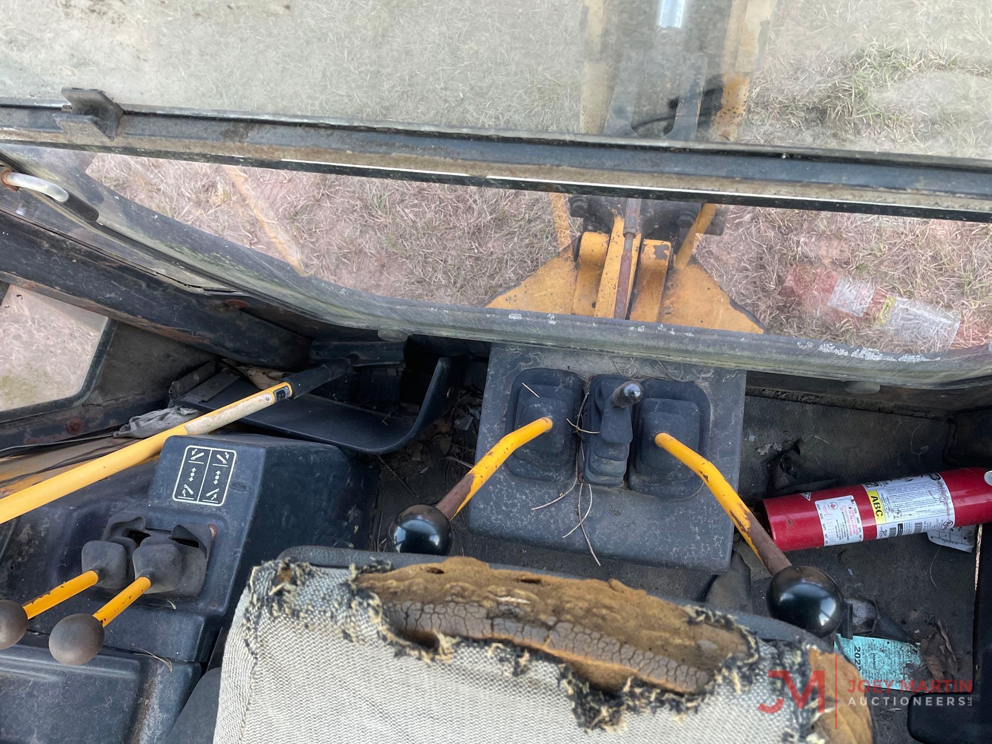 JOHN DEERE 410C LOADER BACKHOE