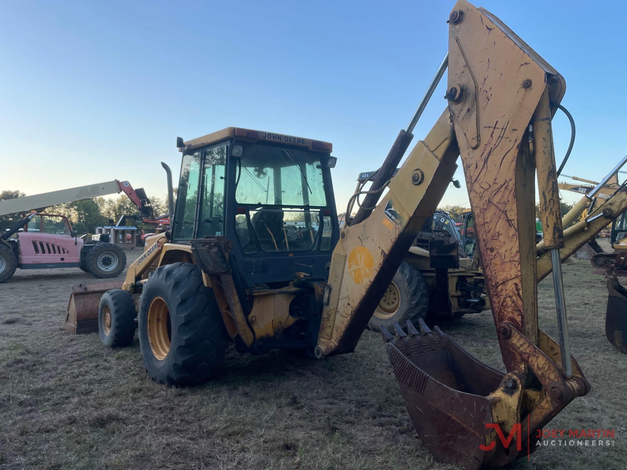 JOHN DEERE 410C LOADER BACKHOE