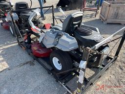 NEW EXMARK QUEST ZERO TURN MOWER