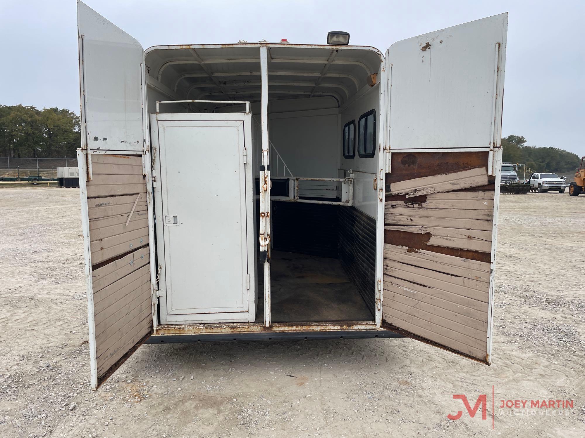 2001 W-W 2 HORSE SLANT GOOSENECK TRAILER