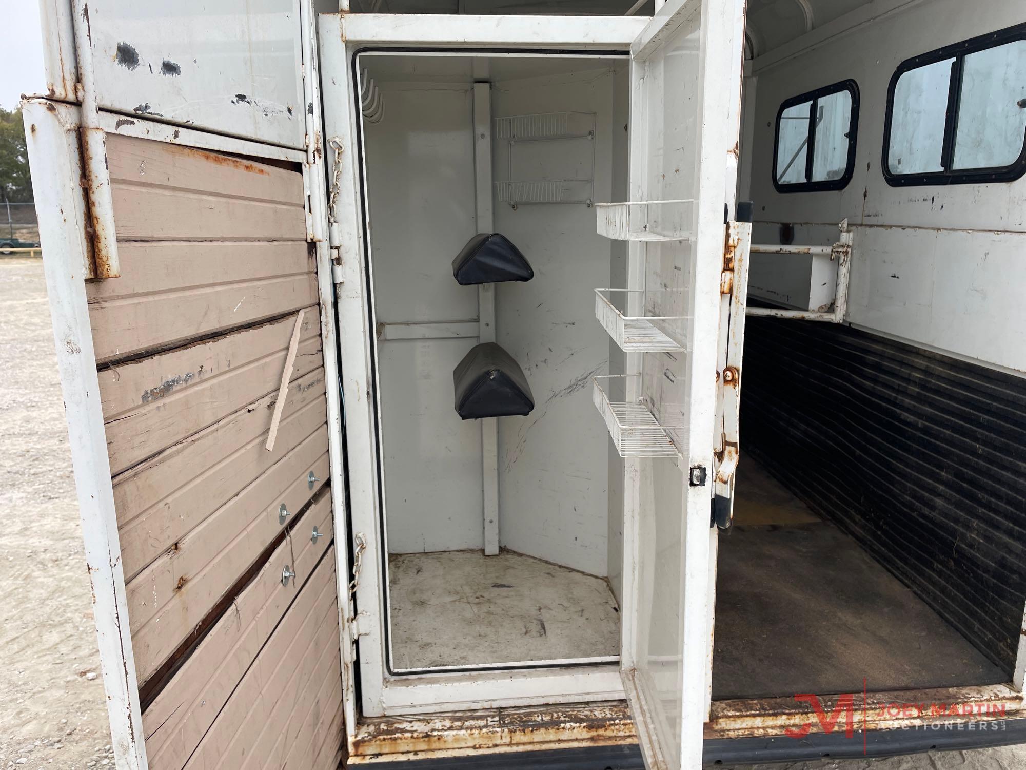 2001 W-W 2 HORSE SLANT GOOSENECK TRAILER