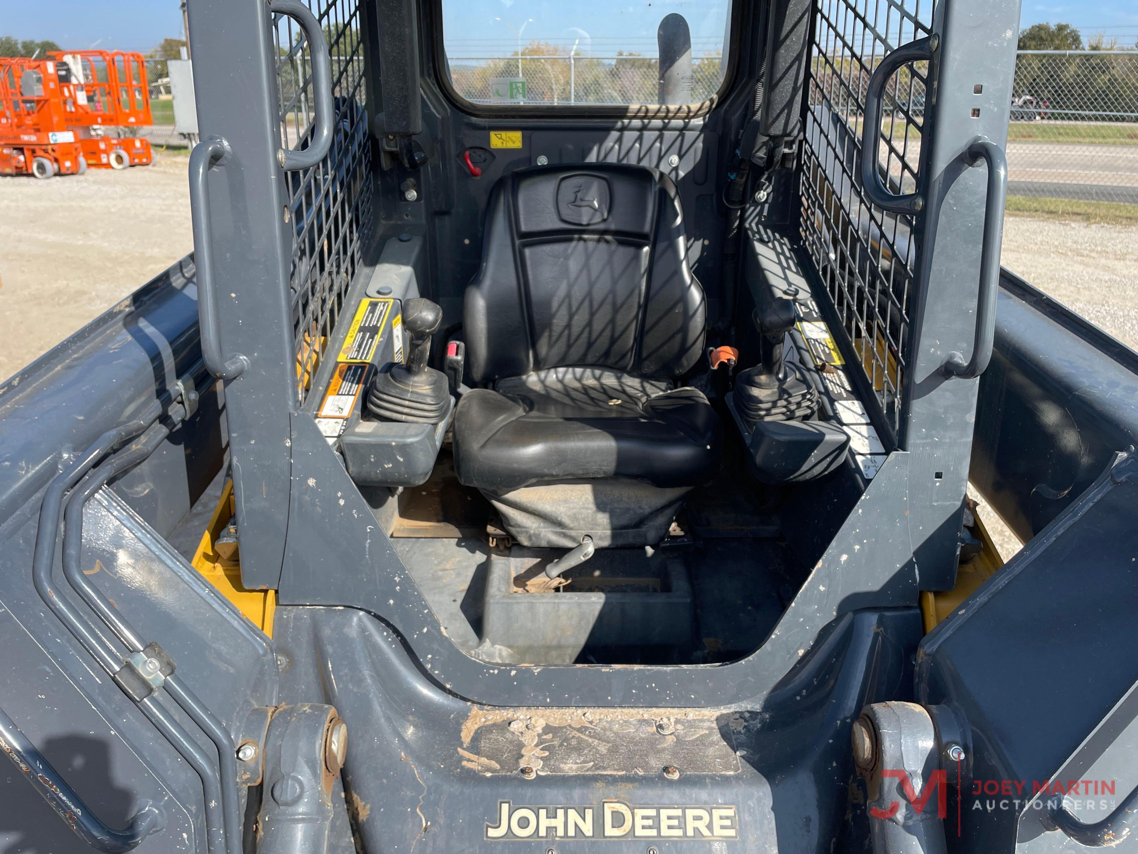 2019 JOHN DEERE 320G SKID STEER LOADER