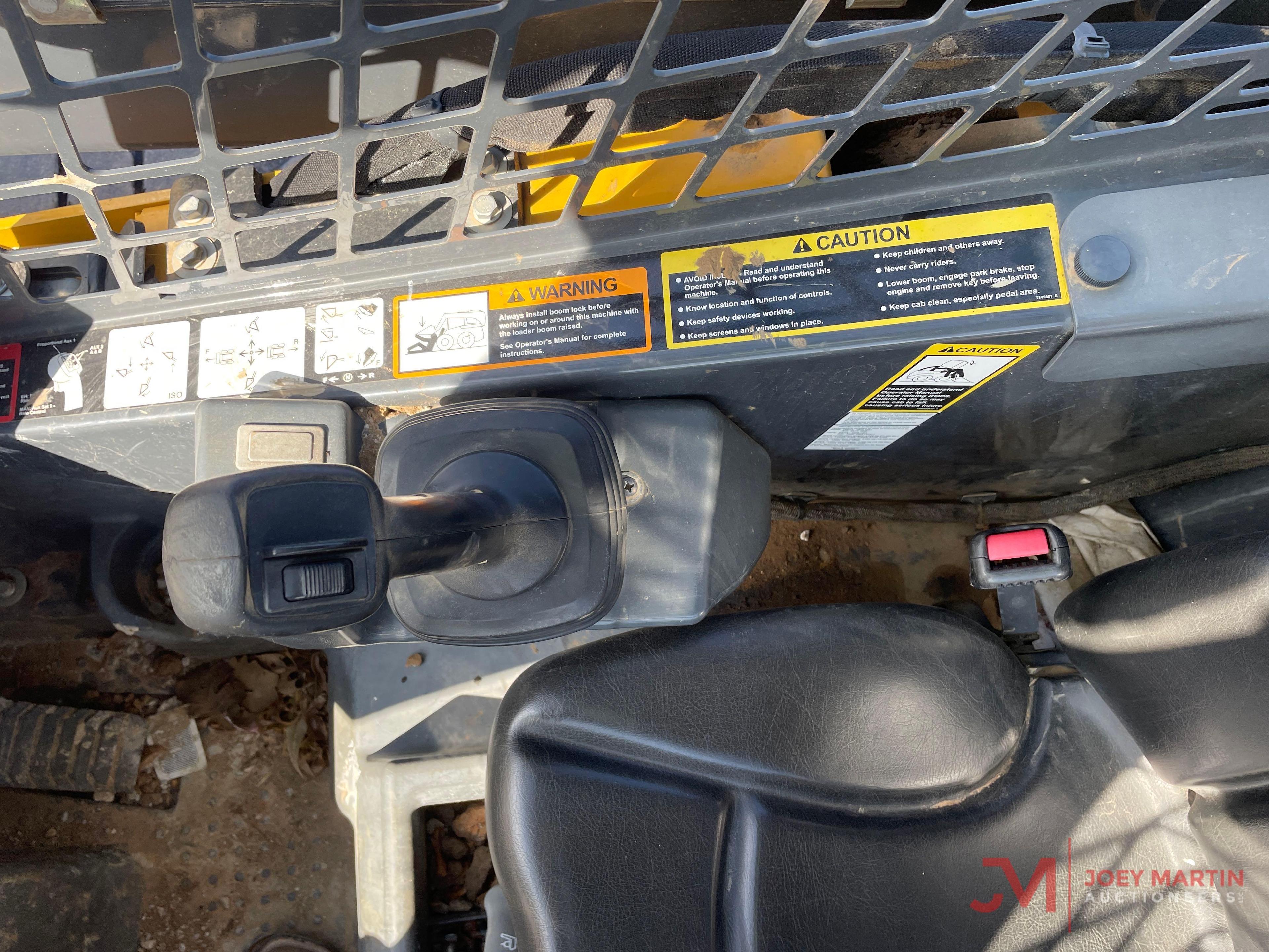 2019 JOHN DEERE 320G SKID STEER LOADER