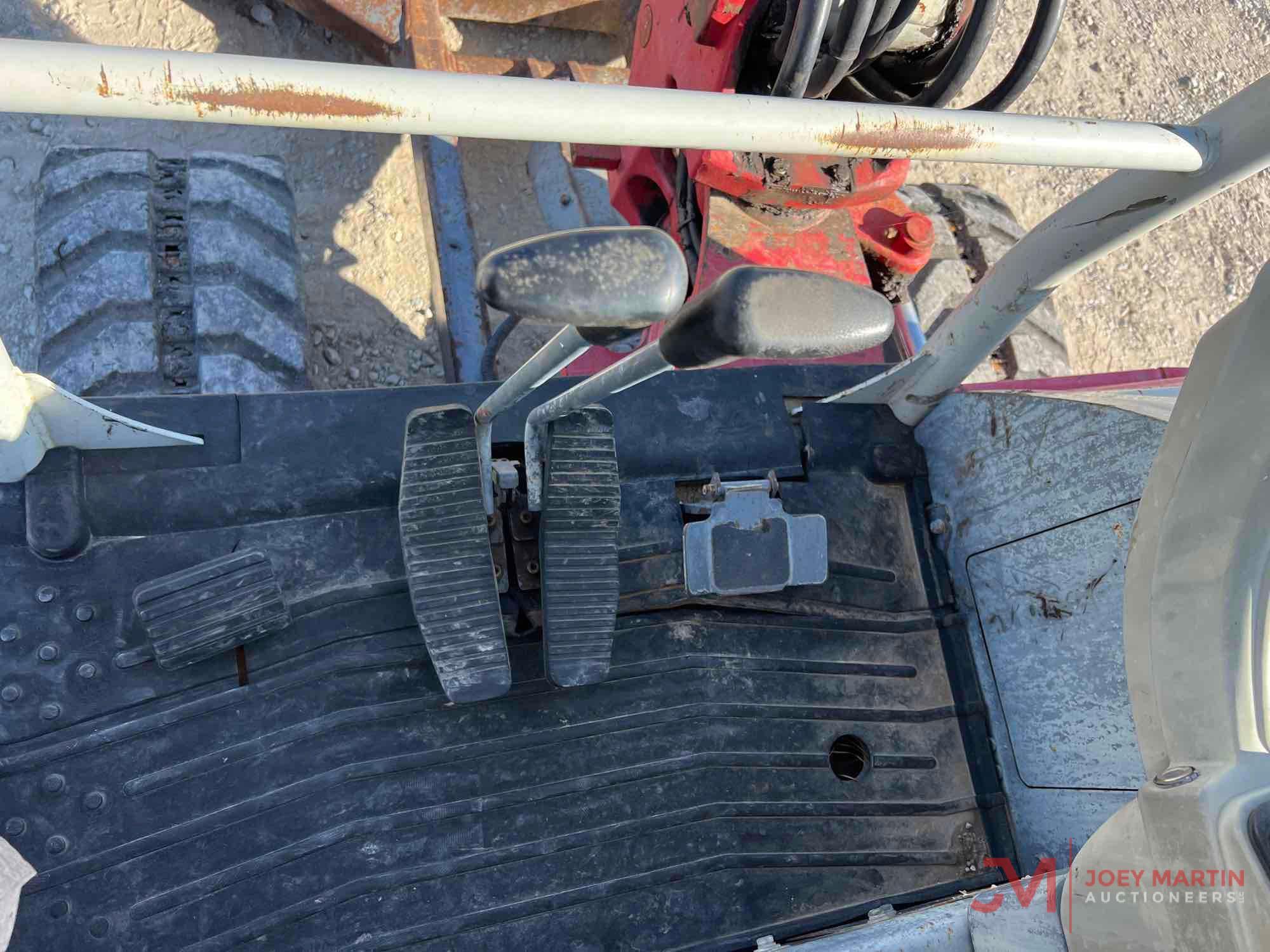 2017 TAKEUCHI TB240 MINI EXCAVATOR