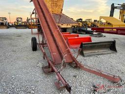 SQUARE BALE ELEVATOR