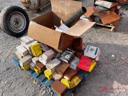 CONTENTS OF PALLET - SHOE KIT, U-JOINTS, BLOWER MOTORS