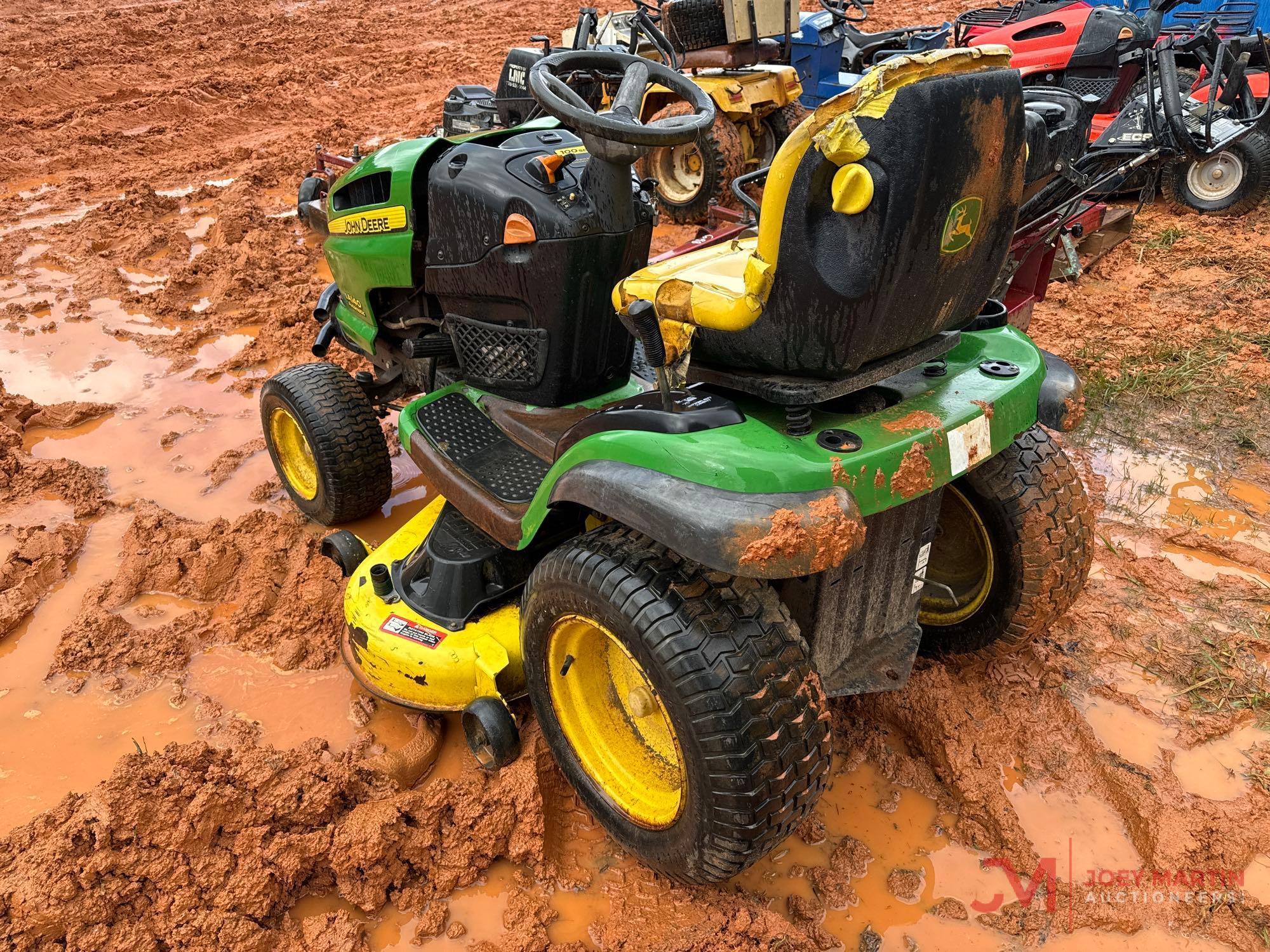 JOHN DEERE LA140 AUTO RIDING MOWER