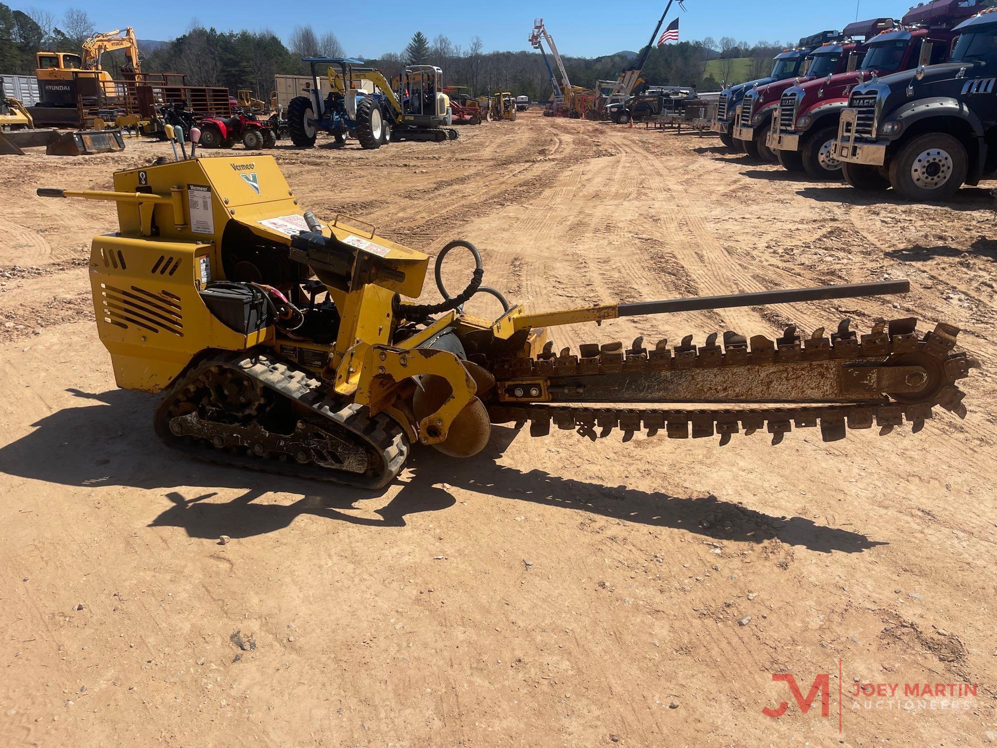 VERMEER RTX250 WALK BEHIND TRENCHER
