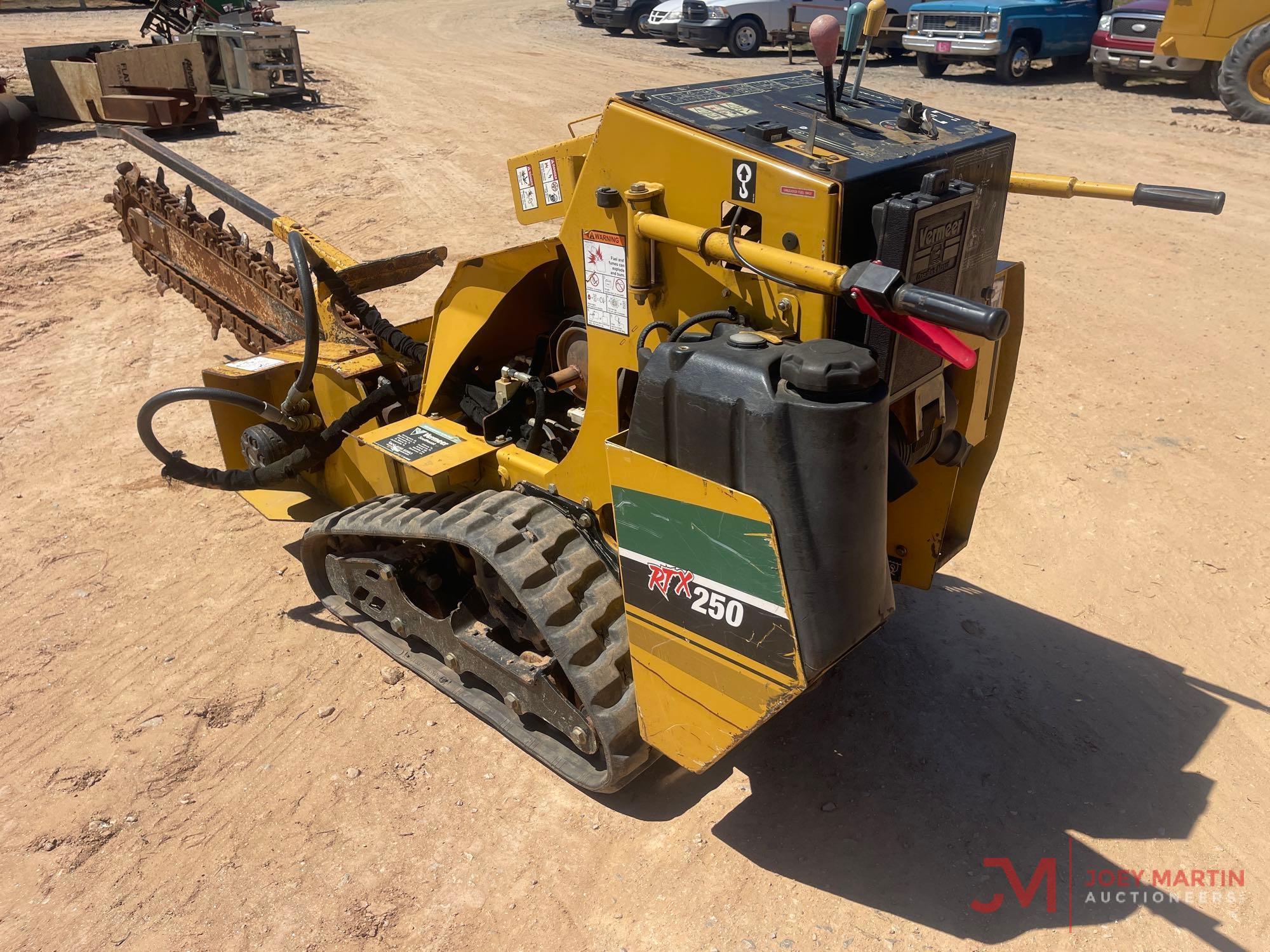 VERMEER RTX250 WALK BEHIND TRENCHER