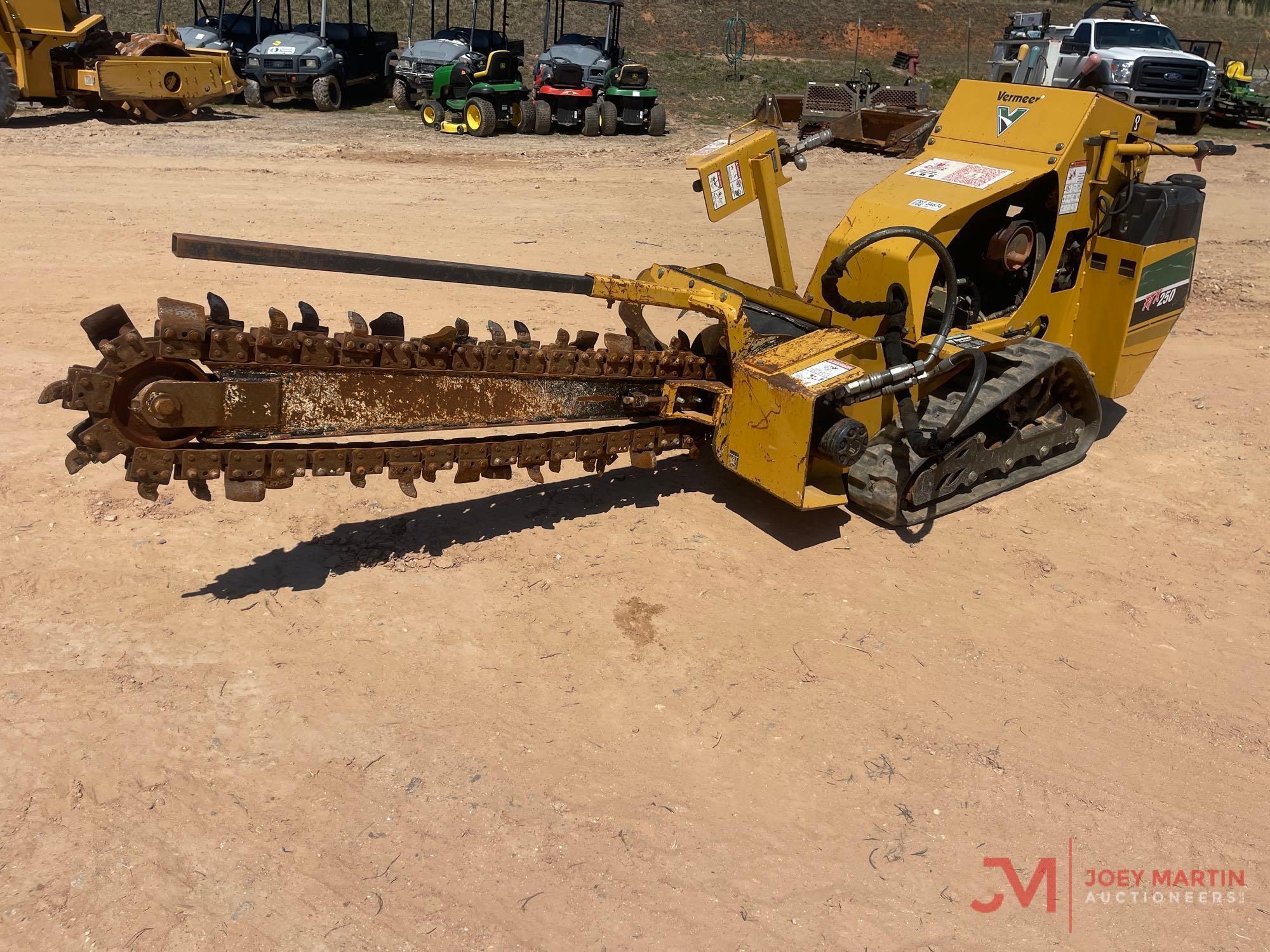VERMEER RTX250 WALK BEHIND TRENCHER