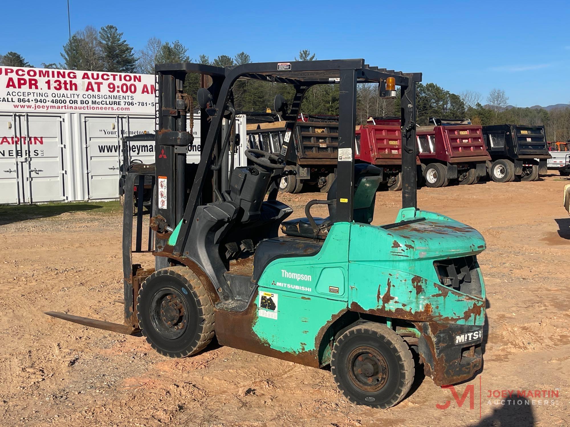 MITSUBISHI FD25N FORKLIFT