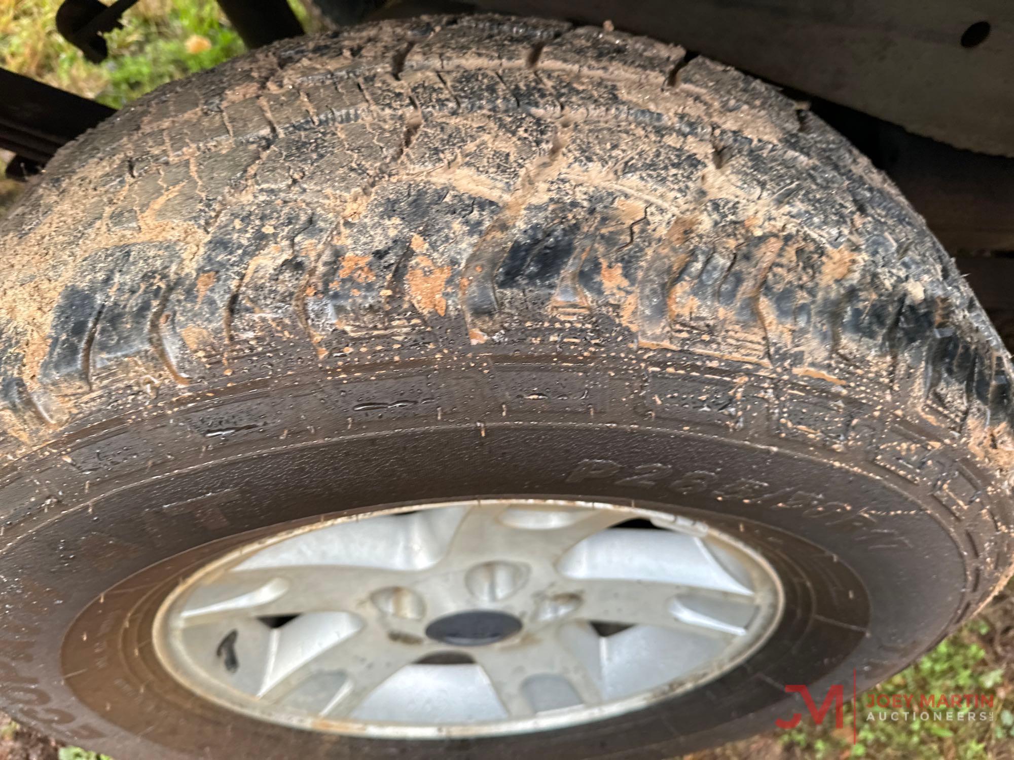 1998 FORD F-150 REGULAR CAB PICKUP TRUCK