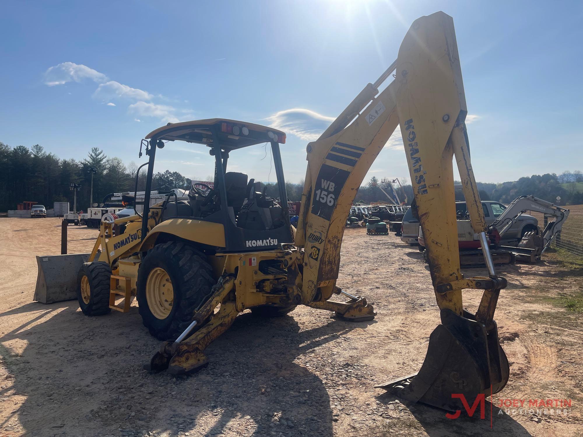 KOMATSU WB156 LOADER BACKHOE
