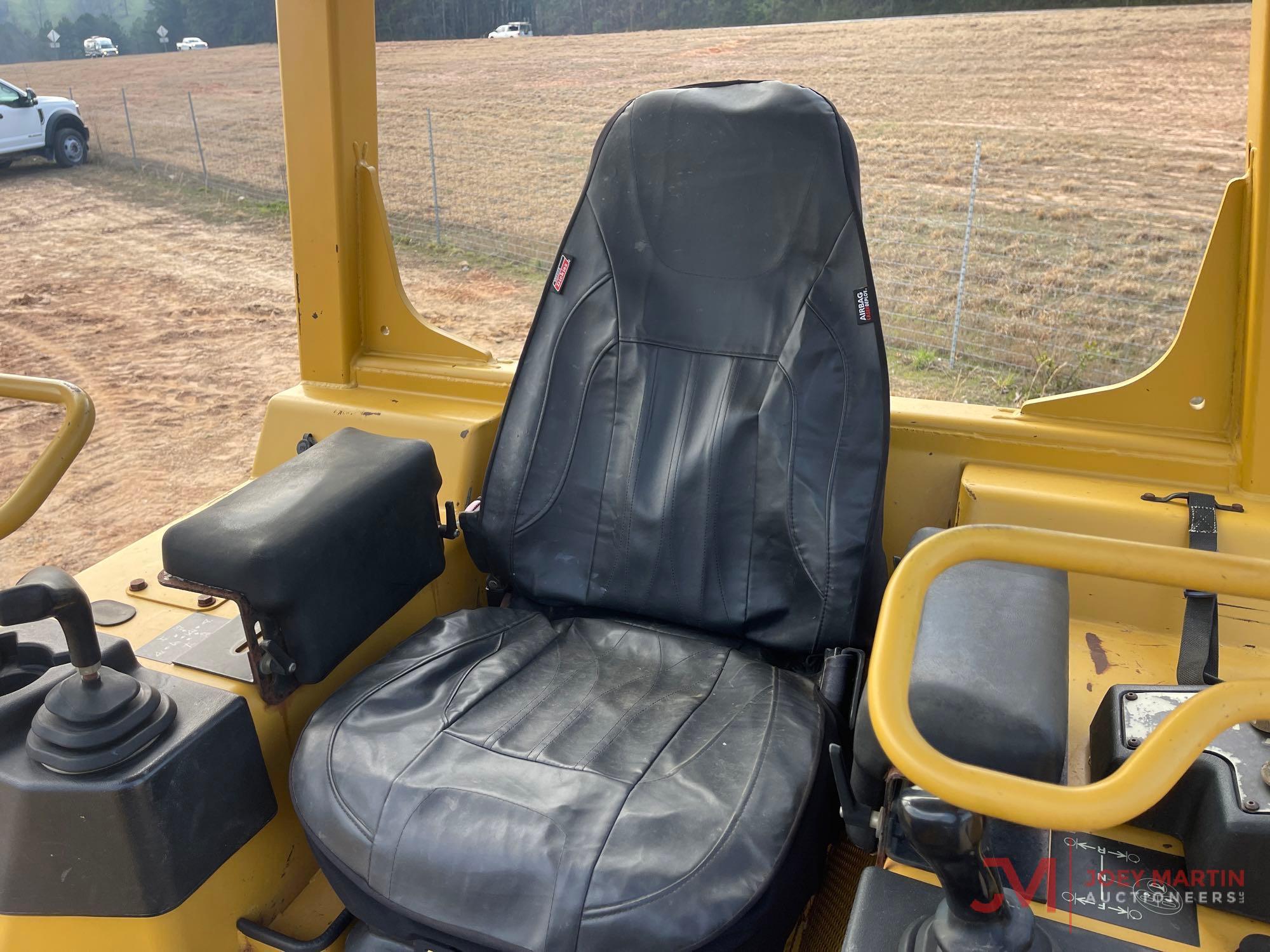 2005 CAT D5G XL CRAWLER DOZER