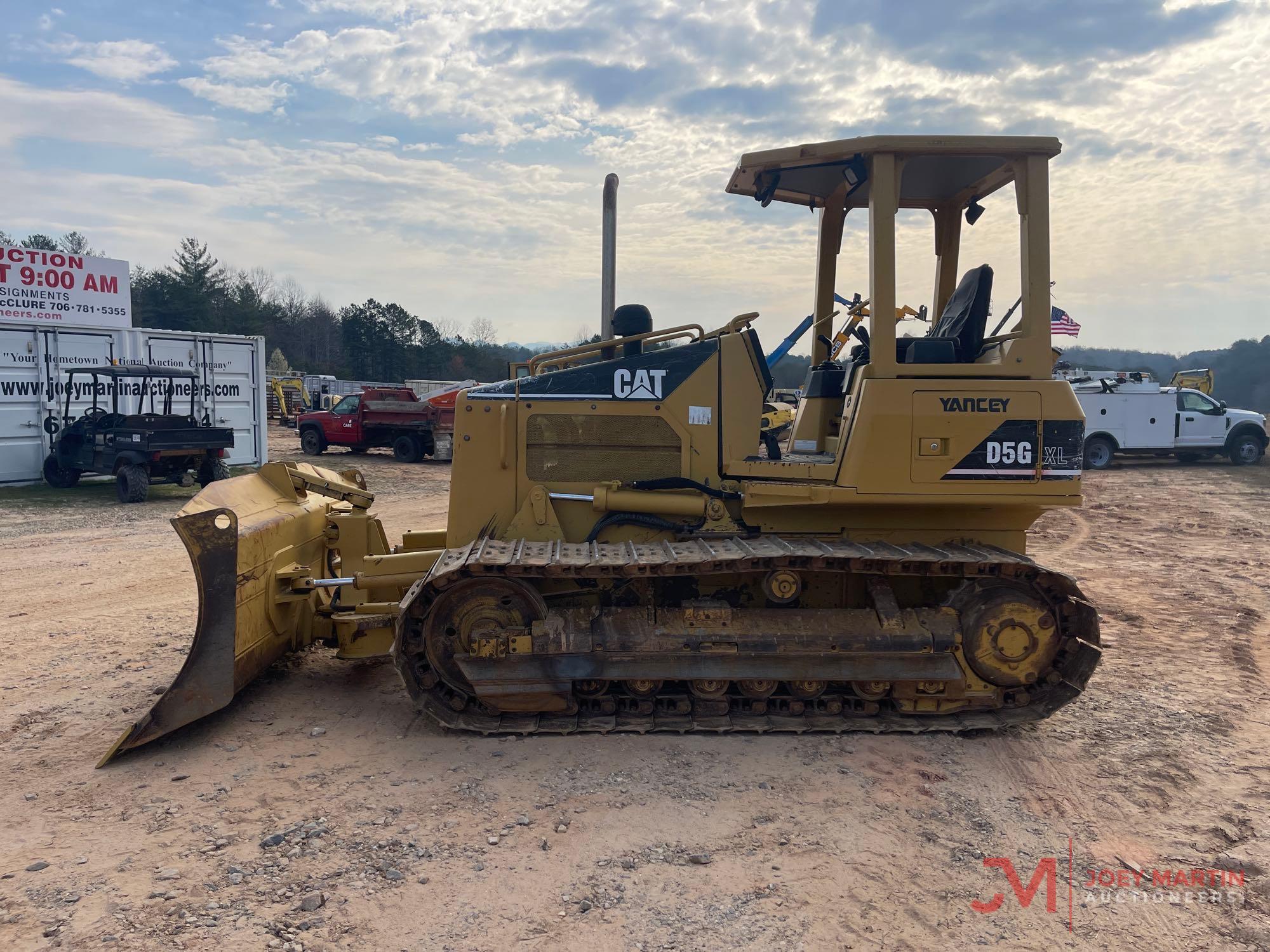 2005 CAT D5G XL CRAWLER DOZER