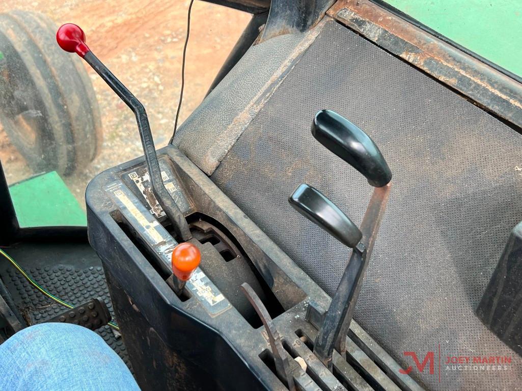 JOHN DEERE 4030 AG TRACTOR