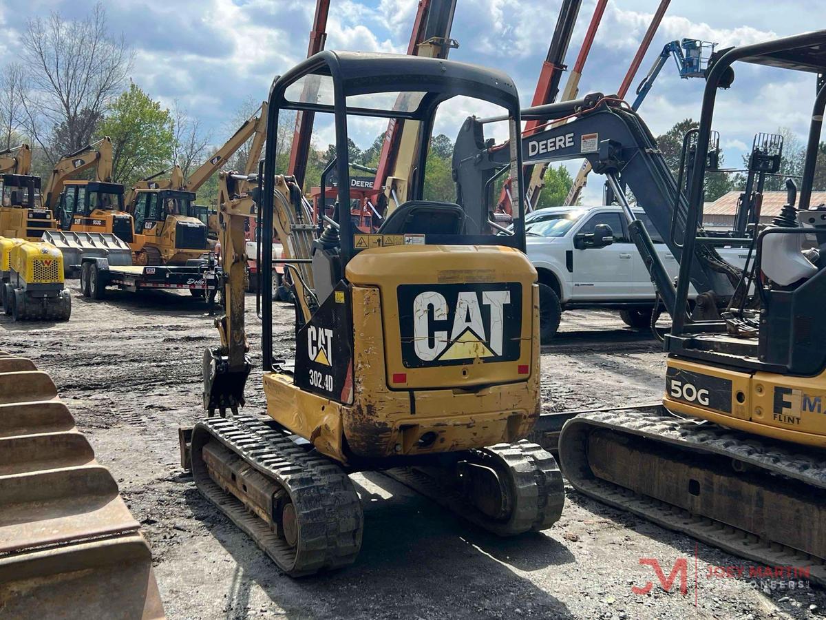 CAT 302.4D MINI HYDRAULIC EXCAVATOR