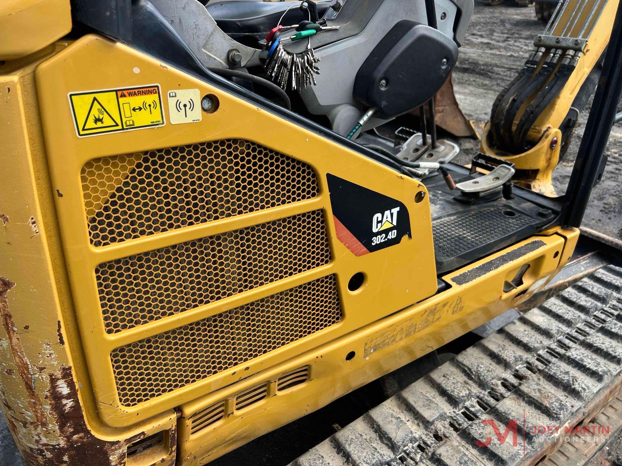 CAT 302.4D MINI HYDRAULIC EXCAVATOR