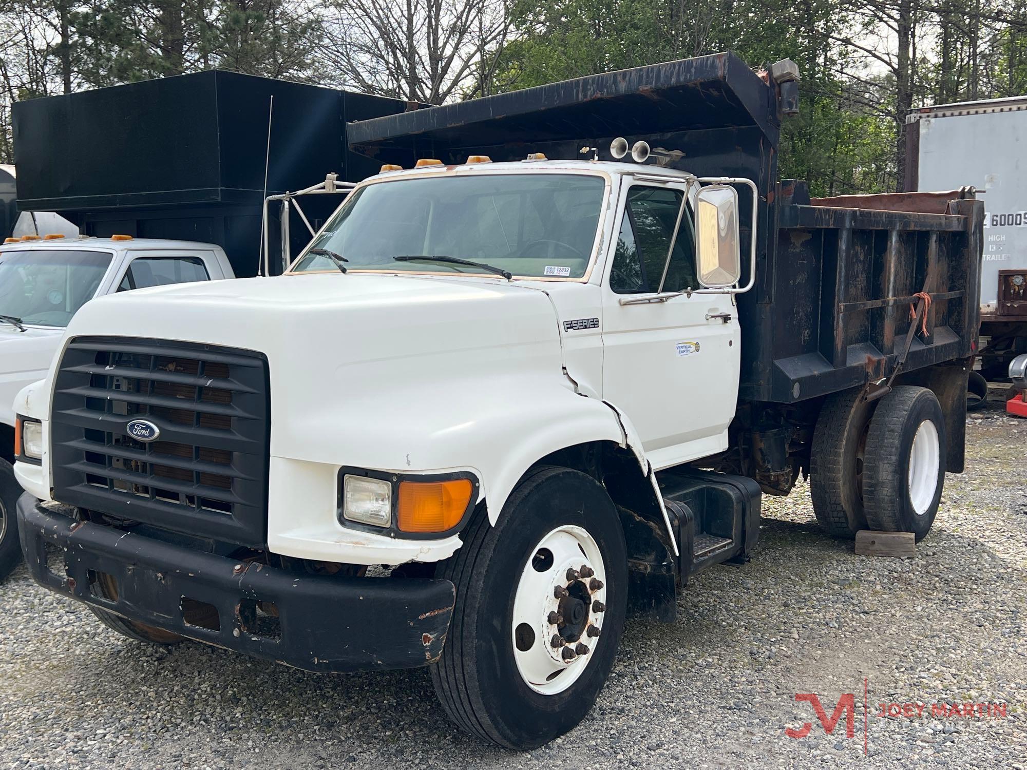 1999 FORD F-SERIES S/A DUMP TRUCK