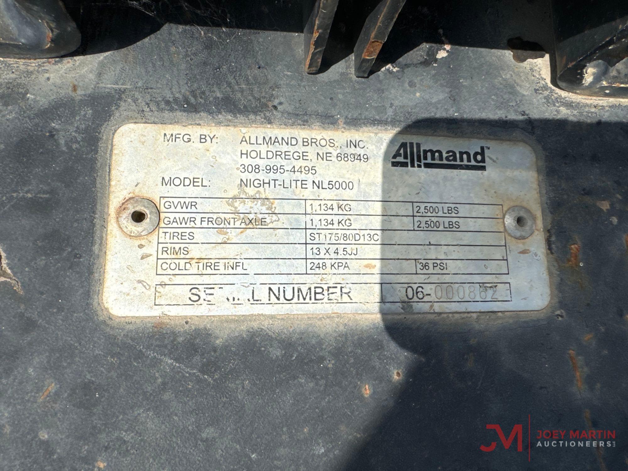 2017 ALLMAND NIGHTLITE NL5000 TOWABLE LIGHT TOWER