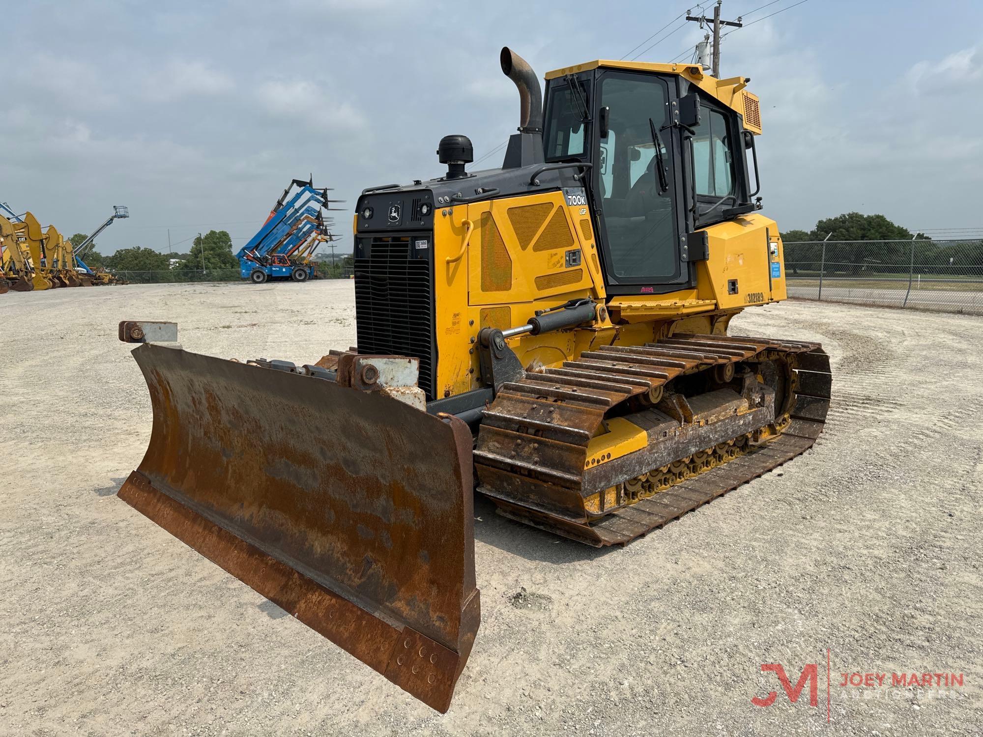 2017 JOHN DEERE 700K LGP CRAWLER DOZER