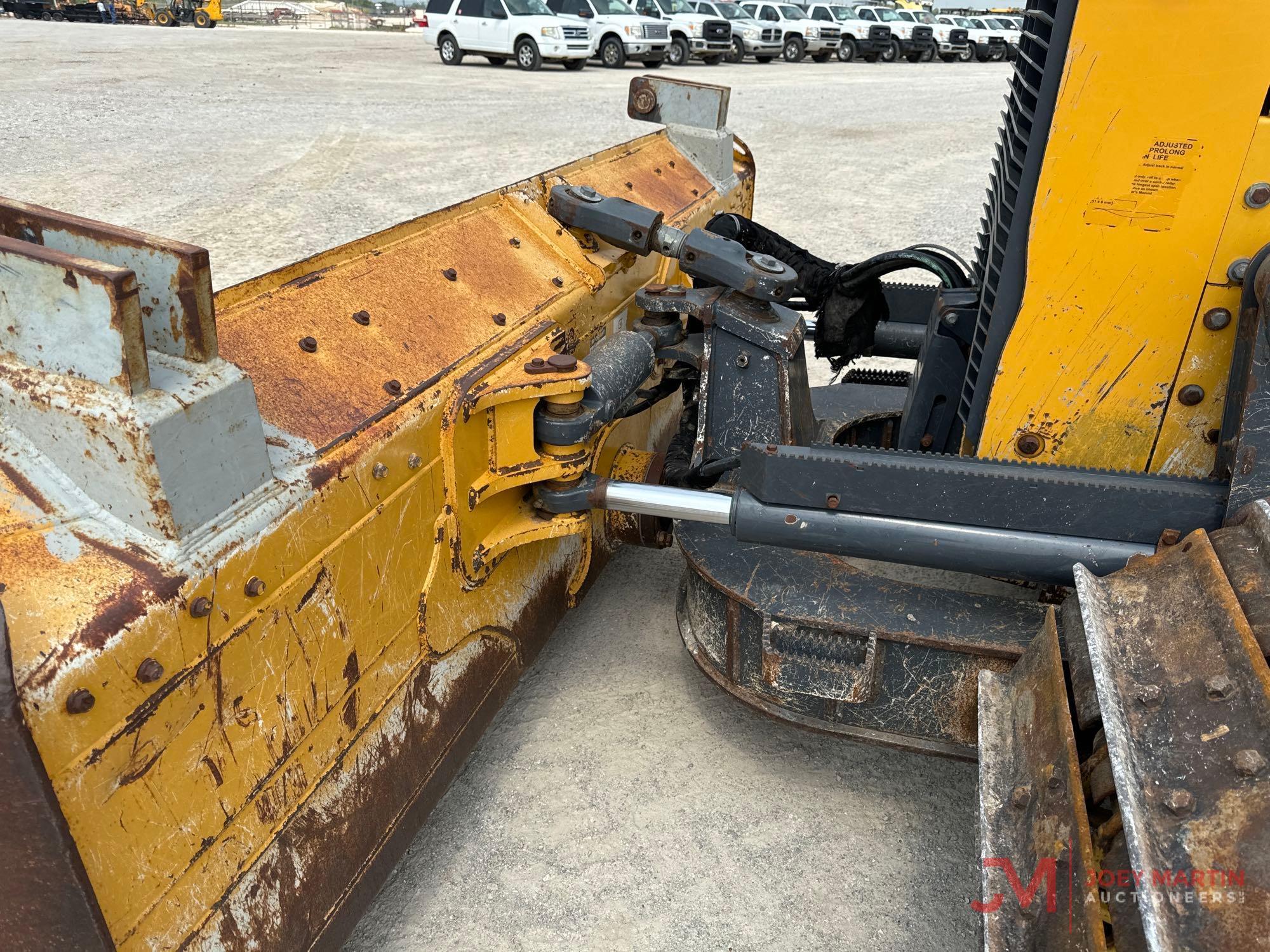 2017 JOHN DEERE 700K LGP CRAWLER DOZER