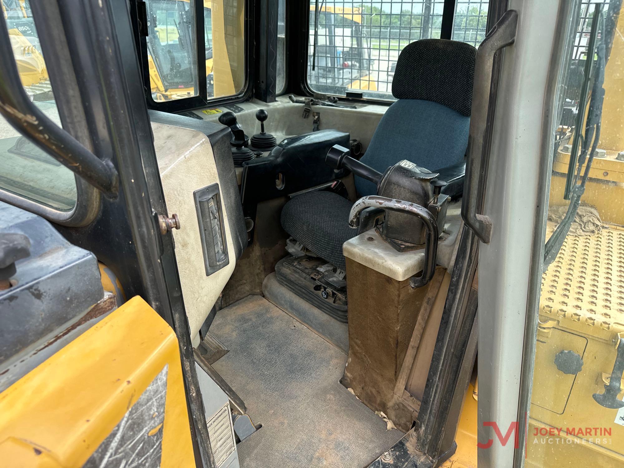 2006 CAT D6R XL...CRAWLER DOZER