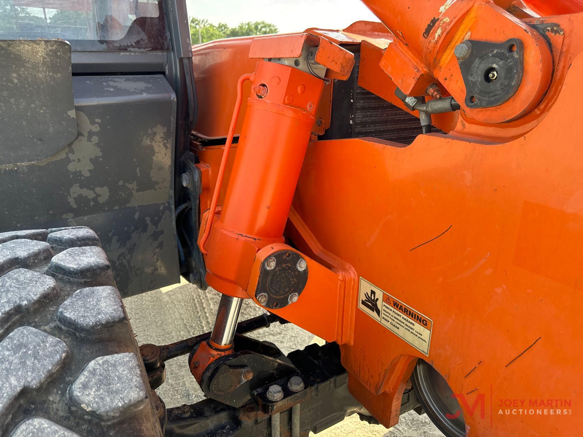 2015 XTREME XR1245 TELEHANDLER