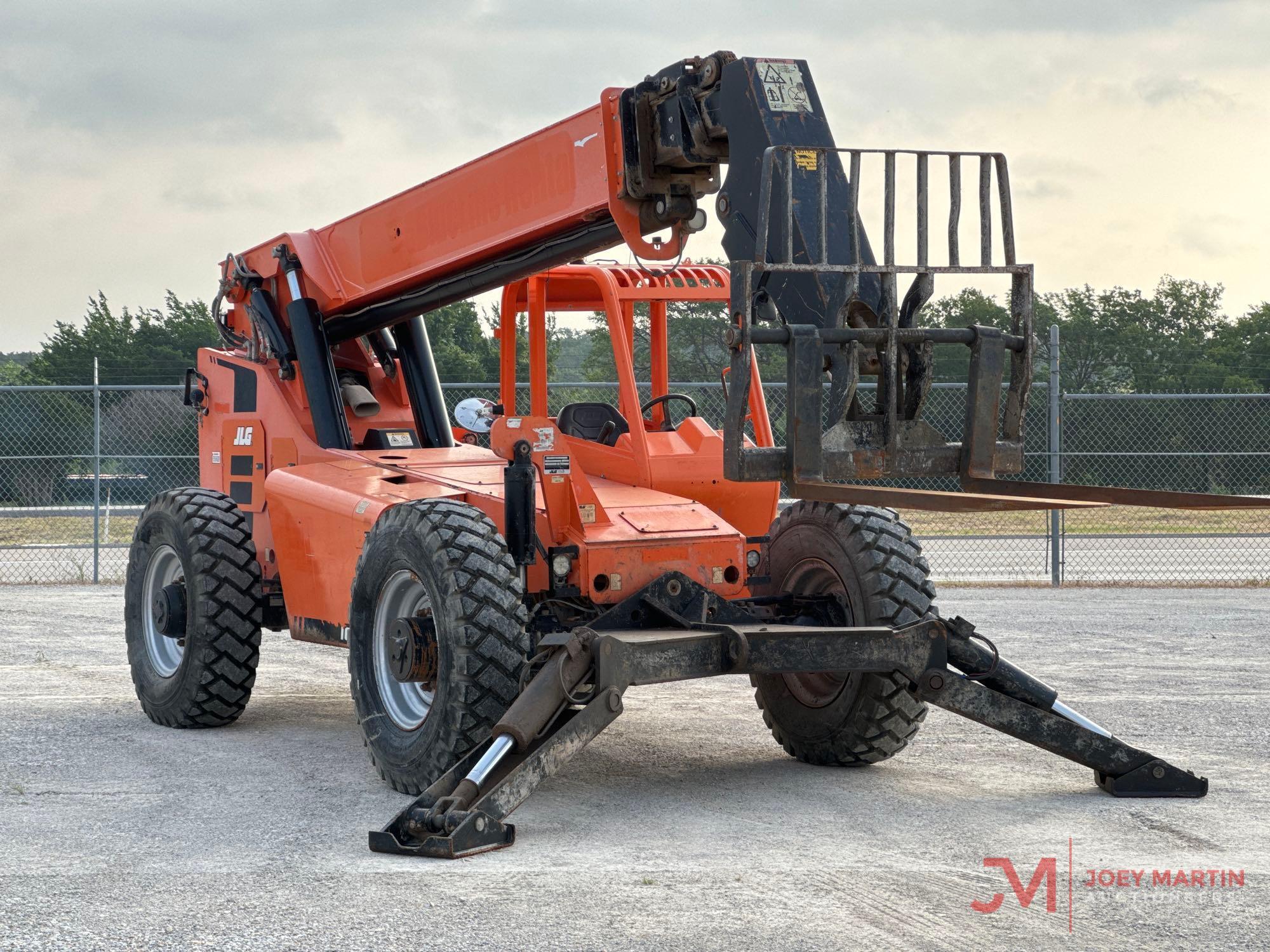 2017 JLG 10054 TELEHANDLER
