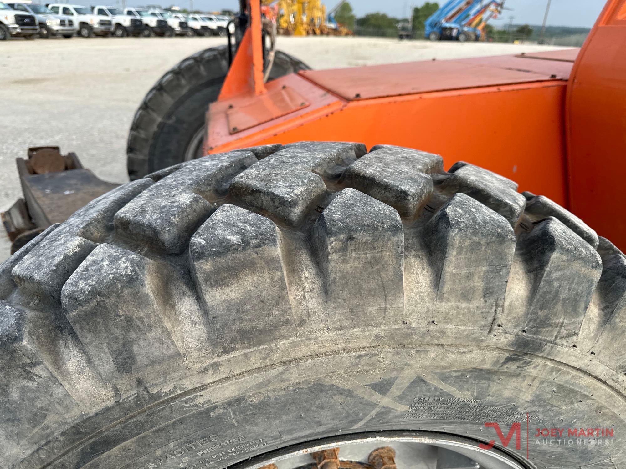 2017 JLG 10054 TELEHANDLER