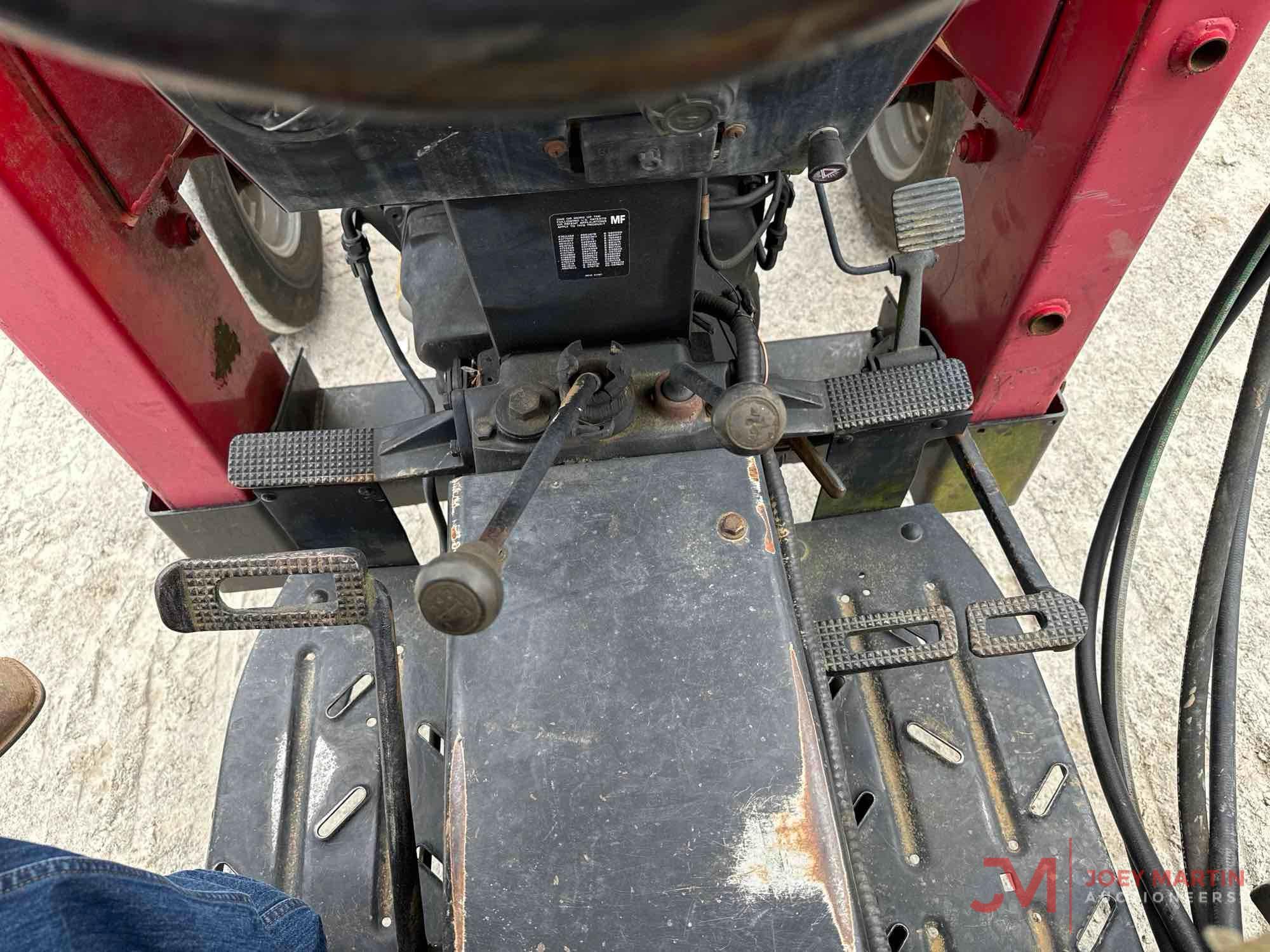 MASSEY FERGUSON 271 AG TRACTOR