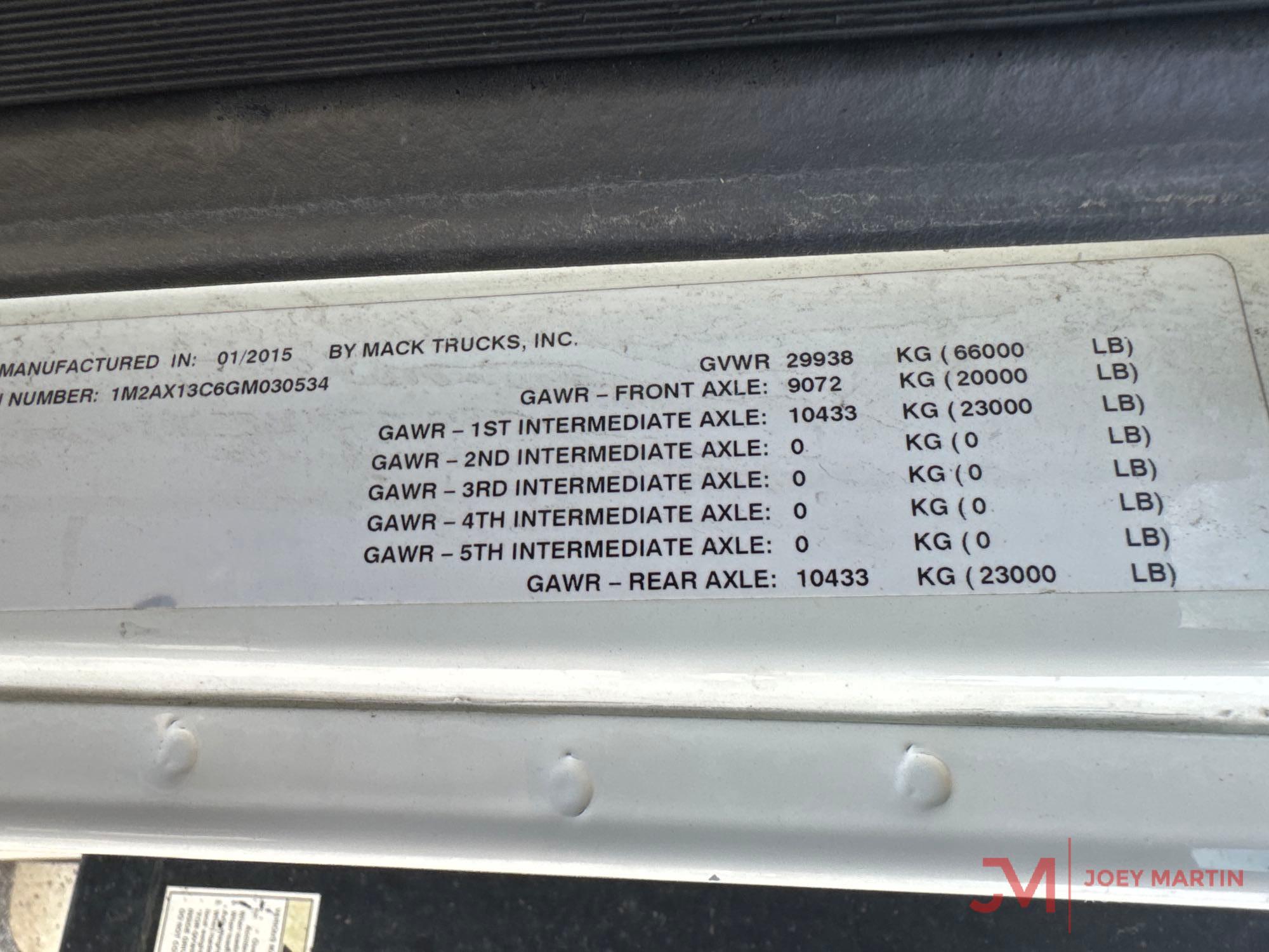 2016 MACK GU813 GRANITE TRI-AXLE DUMP TRUCK