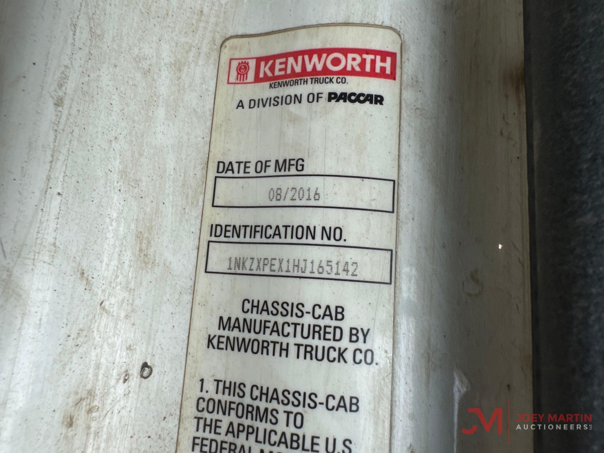 2017 KENWORTH T880 TRI-AXLE DUMP TRUCK