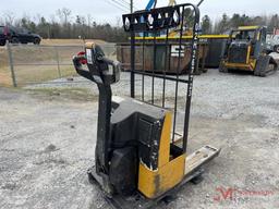 CAT NPP40 ELECTRIC PALLET JACK