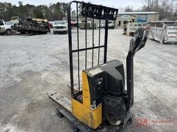 CAT NPP40 ELECTRIC PALLET JACK