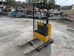 CAT NPP40 ELECTRIC PALLET JACK