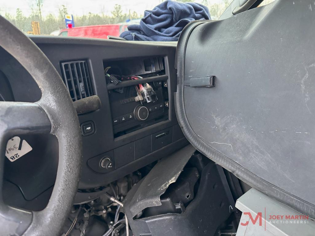 2010 GMC VAN