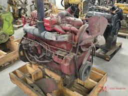 INTERNATIONAL HARVESTER INLINE 6 CYLINDER DIESEL ENGINE