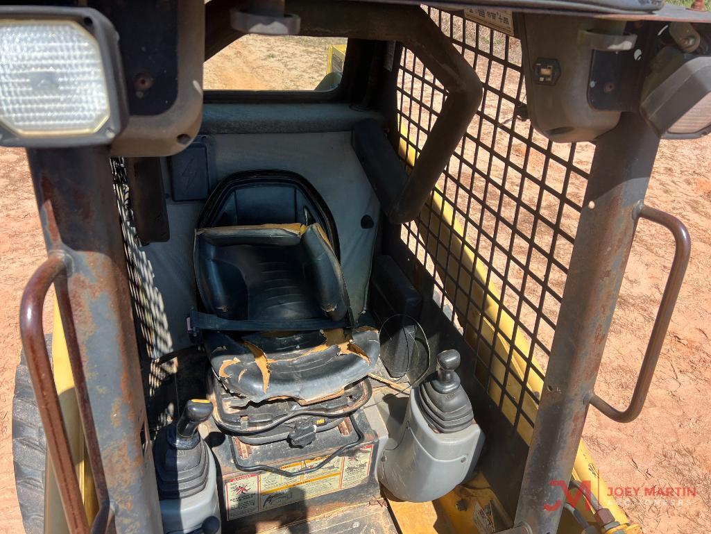 2002 CAT 216 SKID LOADER
