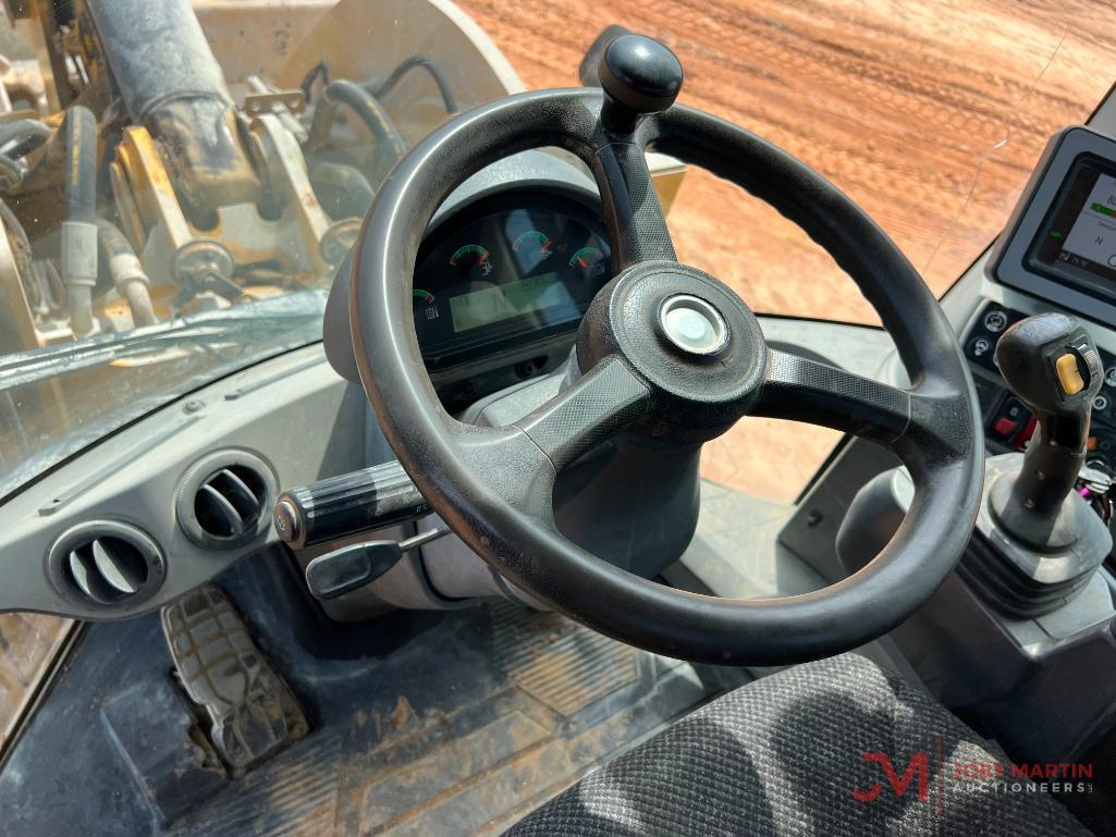 2015 CAT 938M RUBBER TIRE LOADER