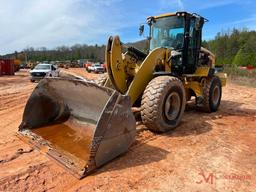 2015 CAT 938M RUBBER TIRE LOADER