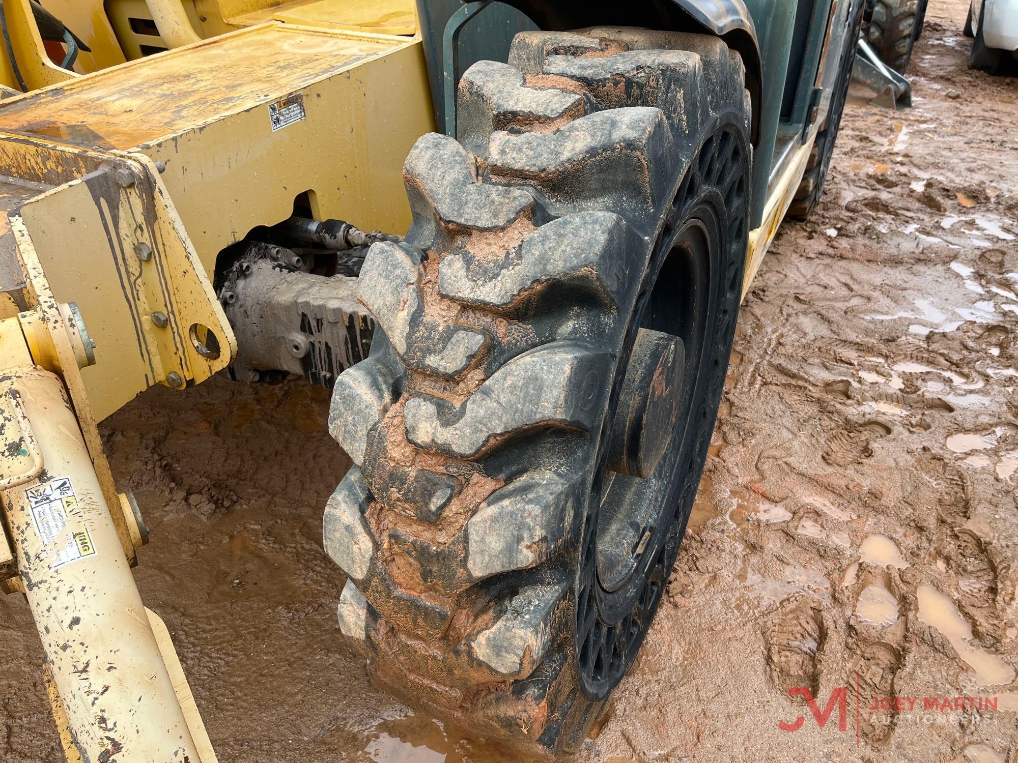 GEHL DL11-55 TELEHANDLER