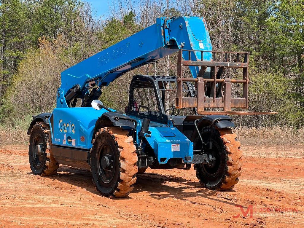 2015 GENIE GTH844 TELEHANDLER